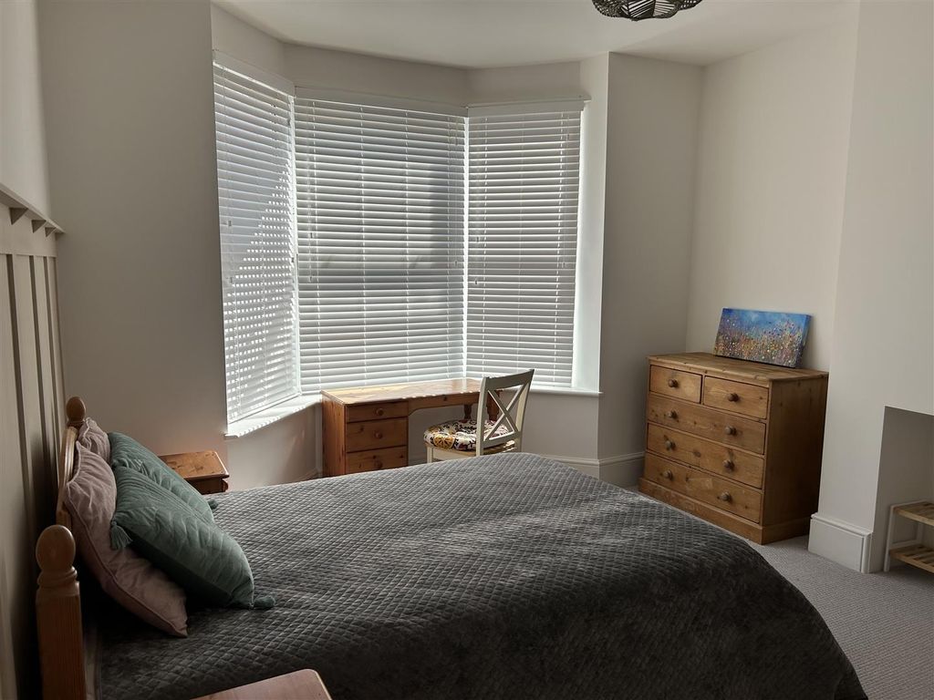 Property photo 3 of 9 Image (44).Jpeg