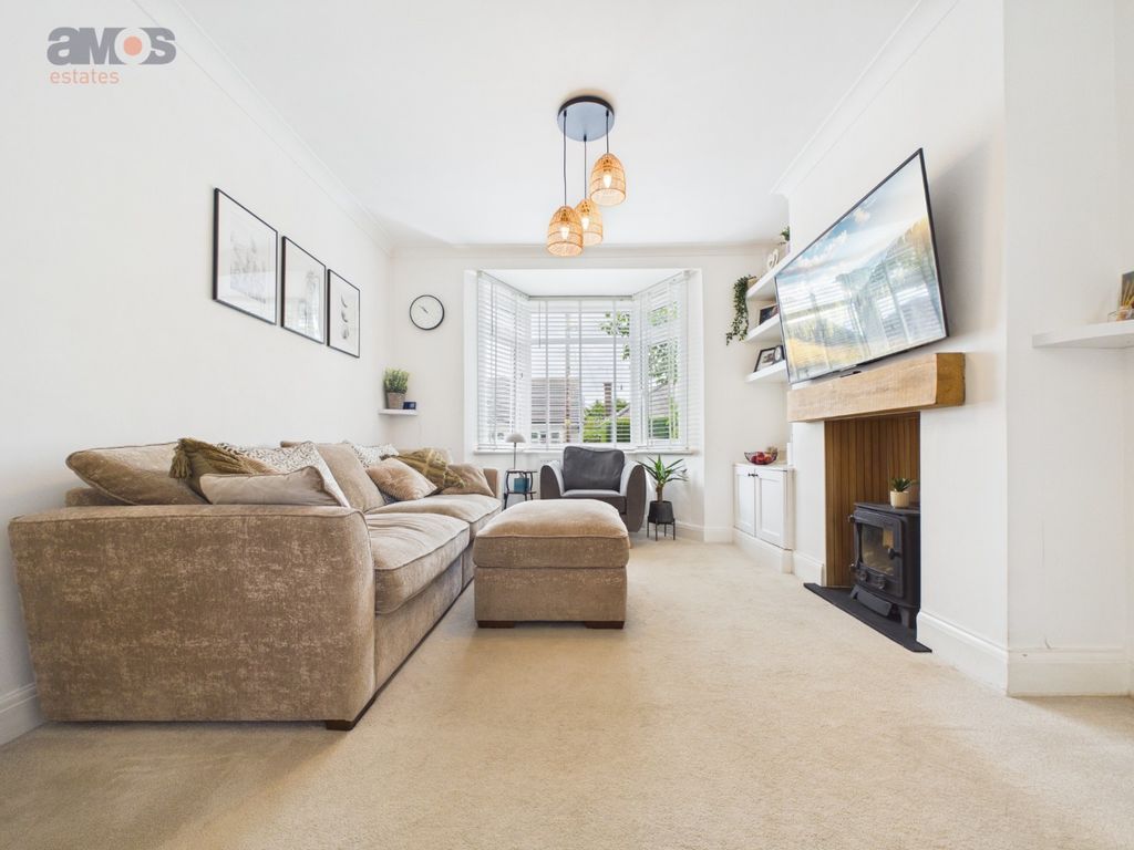 Property photo 3 of 16 5274266