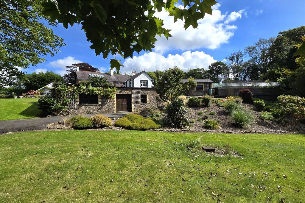 Property photo 2 of 22 Picture No. 49