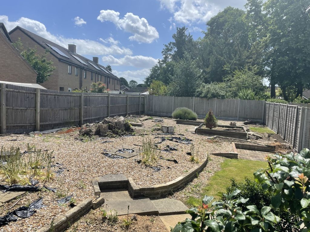 Property photo 3 of 8