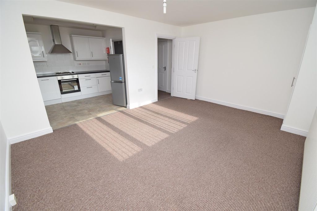 Property photo 3 of 8 Typical Interior