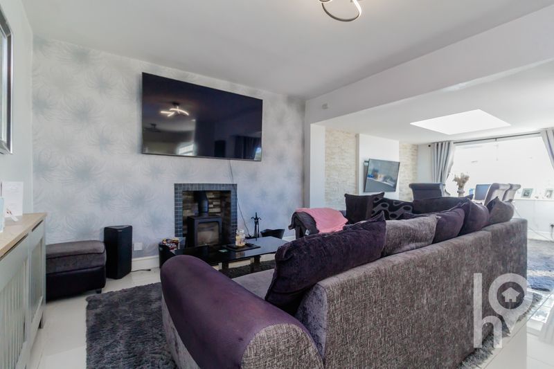 Property photo 3 of 13 Photo 13