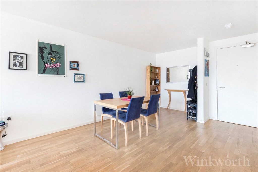 Property photo 2 of 8 Picture No. 04