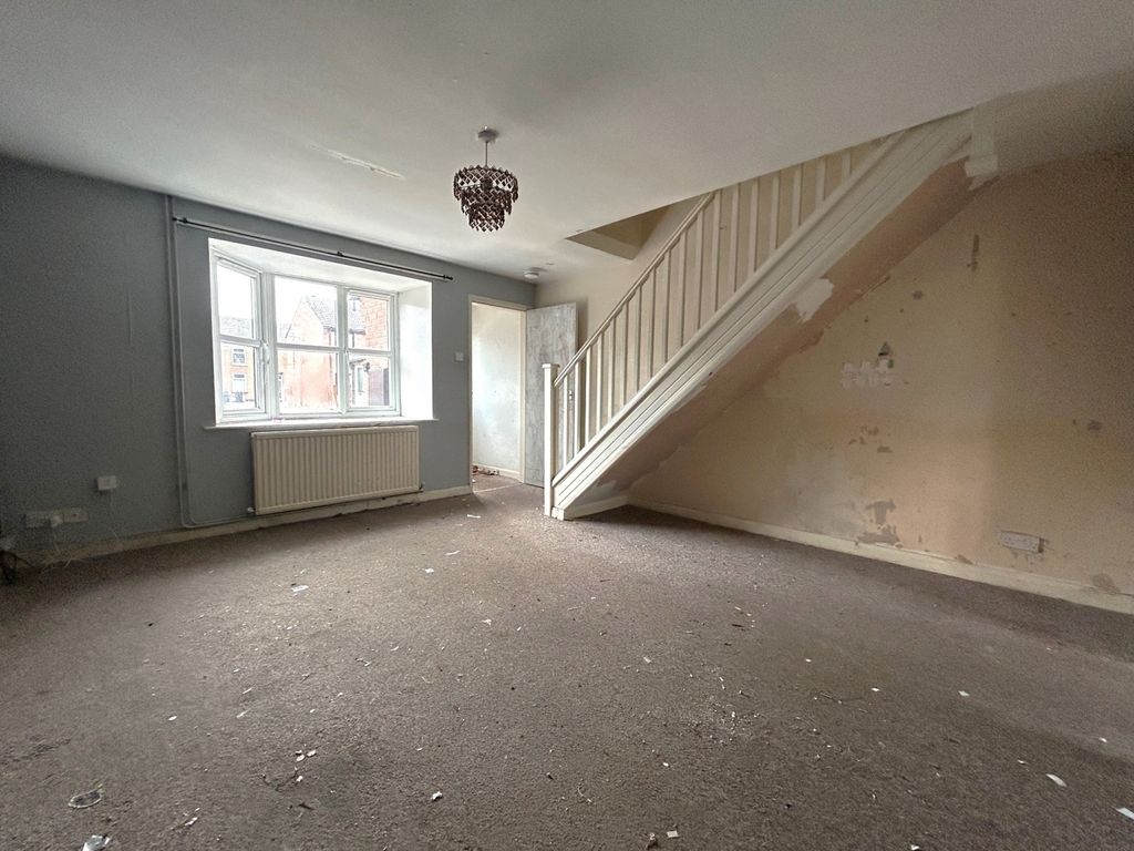 Property photo 2 of 8 Ss