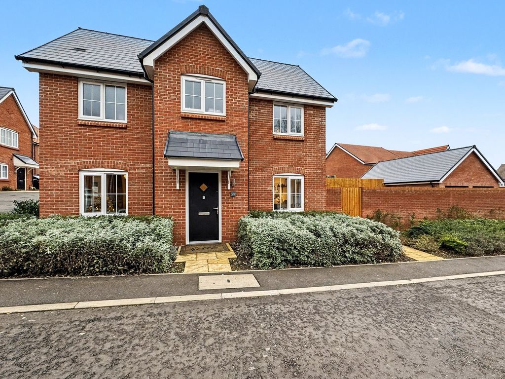 Property photo 1 of 28