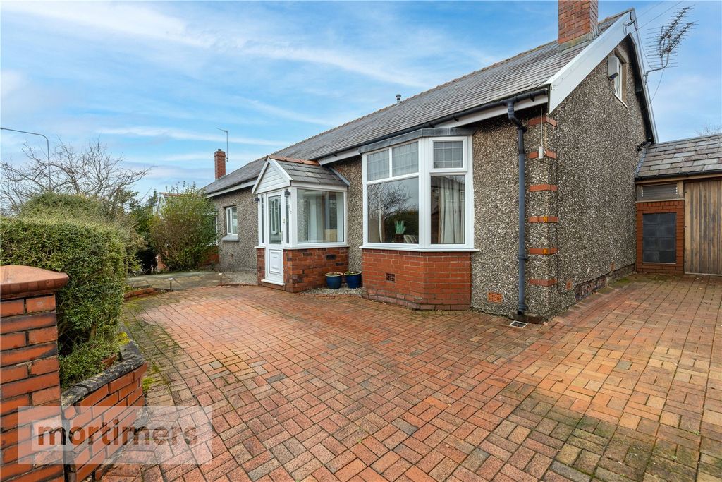 Property photo 1 of 32 Front External