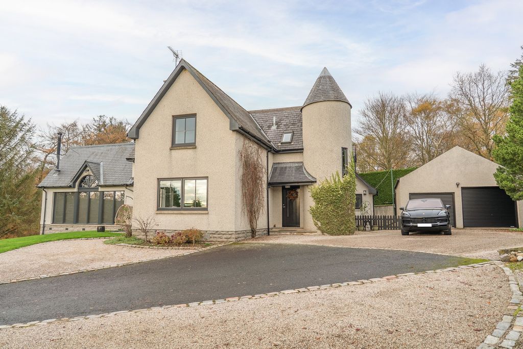 Property photo 1 of 47