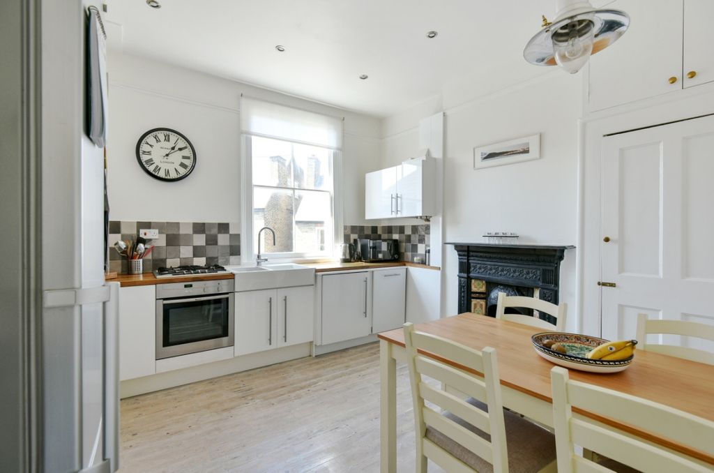 Property photo 3 of 11 128696 (6)