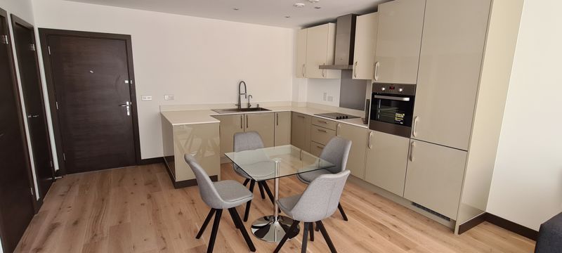 Property photo 2 of 8 Photo 2