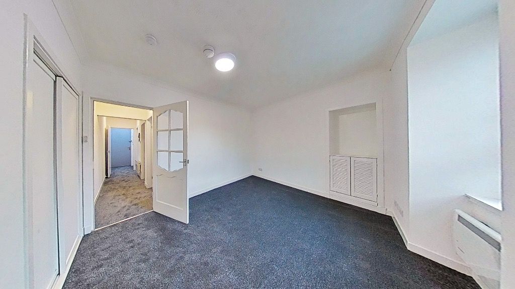 Property photo 3 of 10 Photo 3