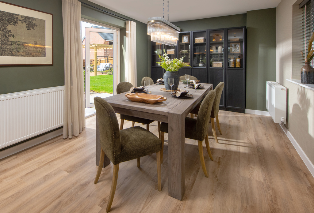 Property photo 1 of 11 Ash_Dining