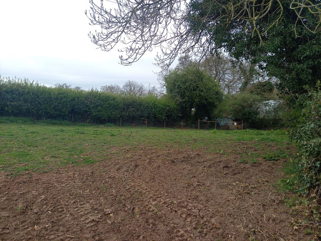 Property photo 2 of 5