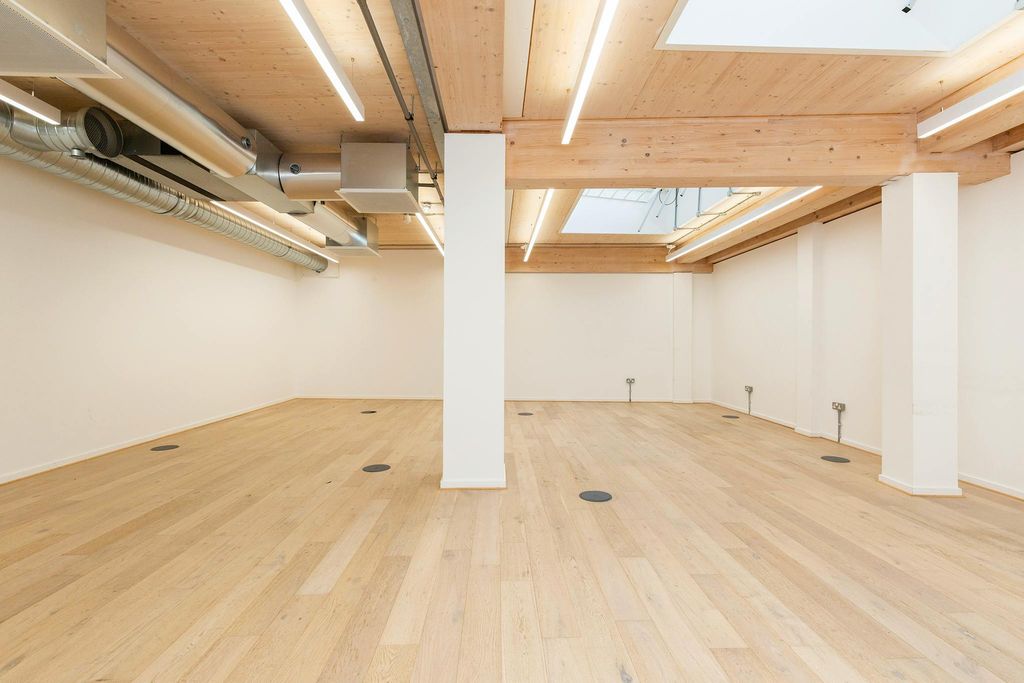 Property photo 2 of 13 The Green House 2.Jpg