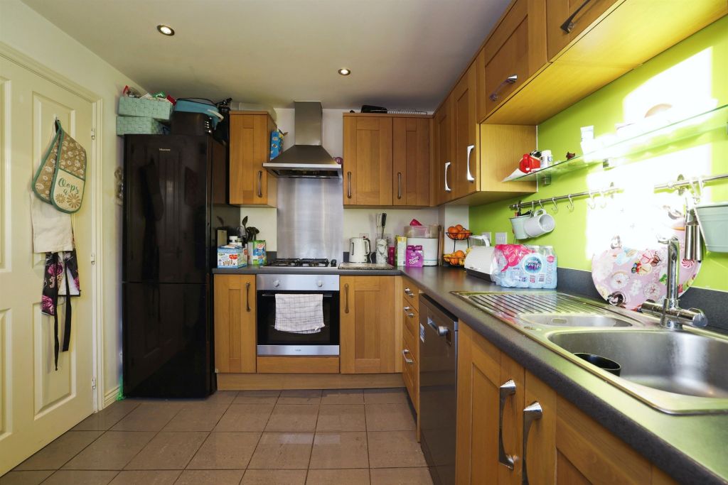 Property photo 3 of 14