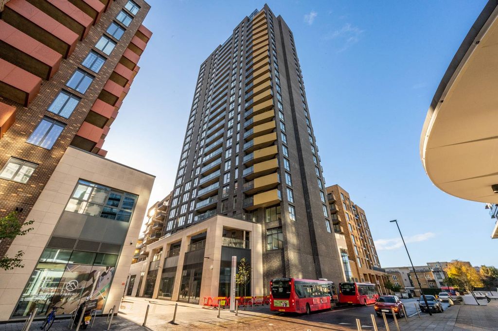 Property photo 2 of 9