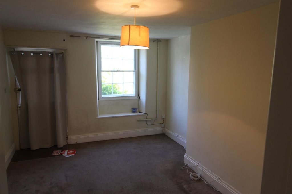 Property photo 2 of 6 Img_7486.Jpg