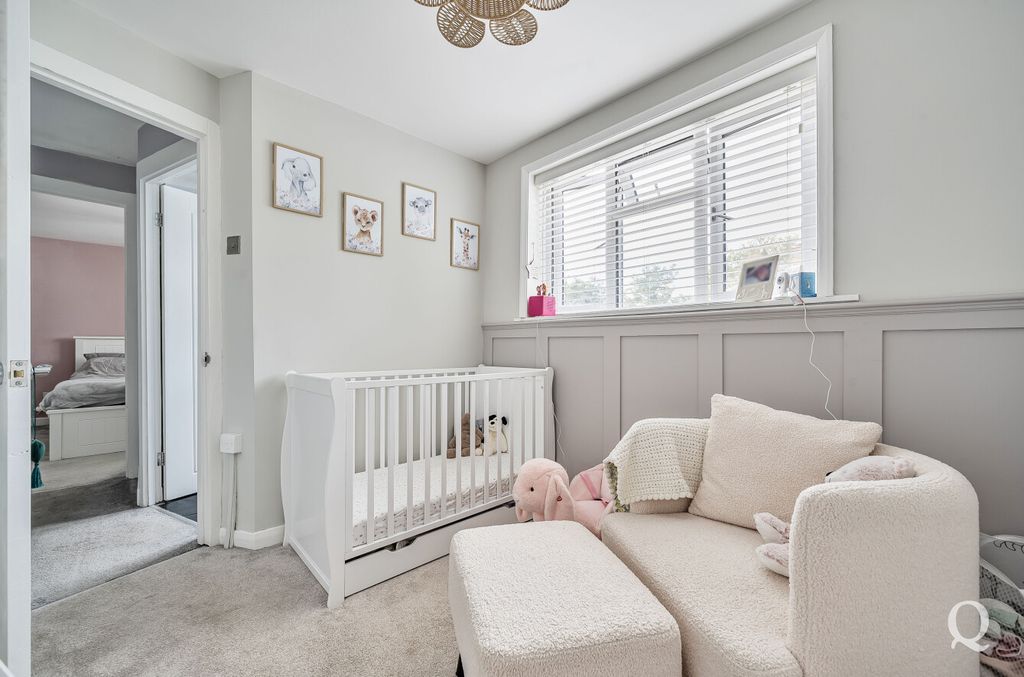 Property photo 3 of 16 878A4059-ce57-46B...