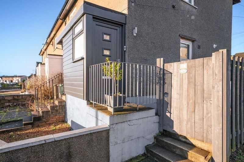 Property photo 2 of 22