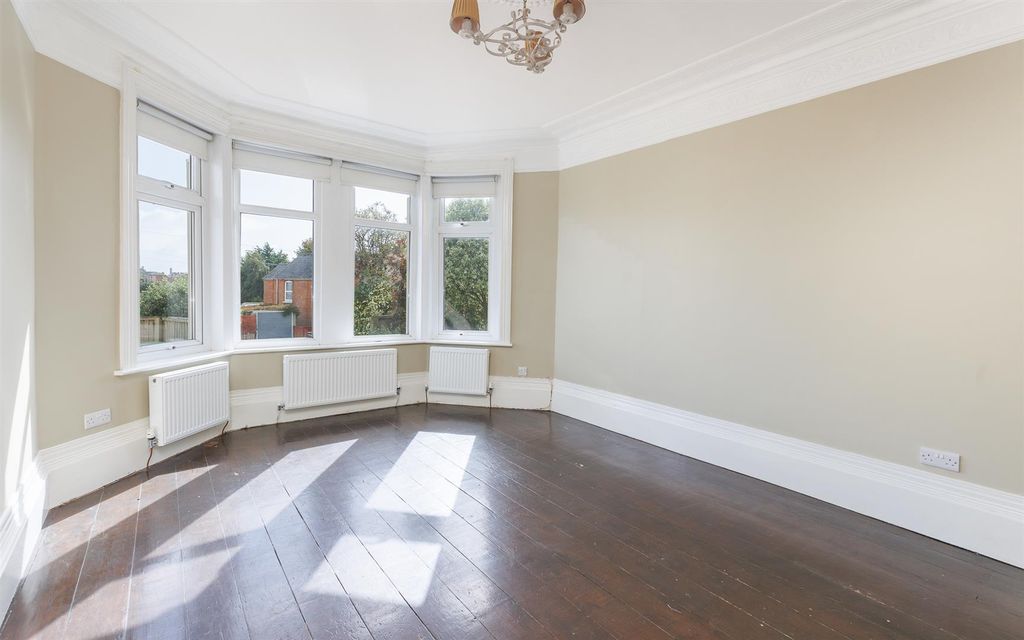 Property photo 3 of 29 Drawing Room