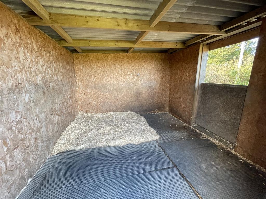 Property photo 3 of 14 Img_1208.Jpg