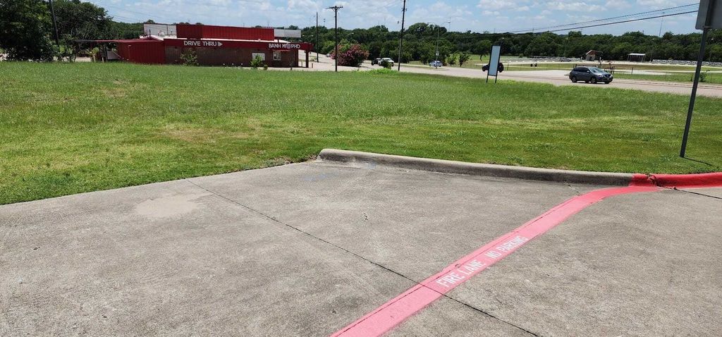 Property photo 3 of 7 <Alttext/>