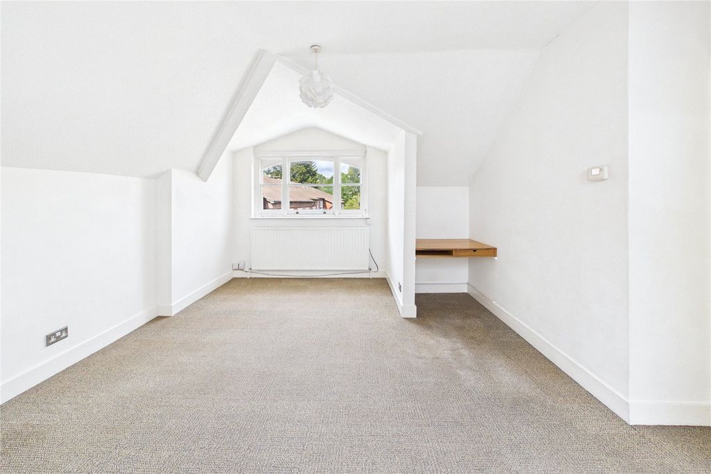 Property photo 2 of 11 Picture No. 04