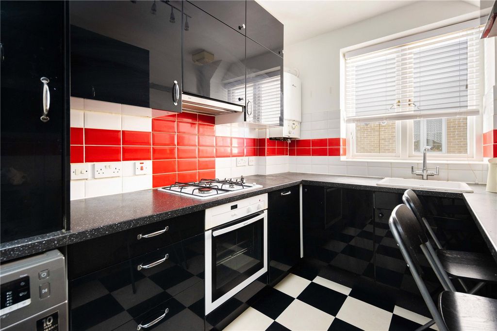 Property photo 3 of 17 Kitchen View 2