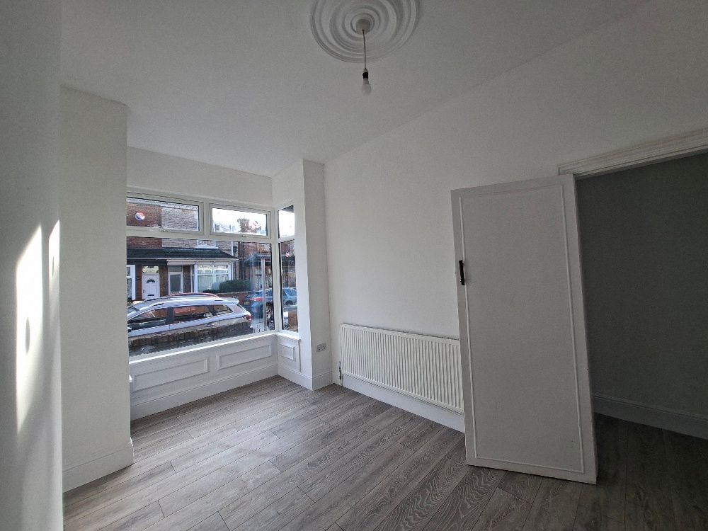 Property photo 2 of 8 Image