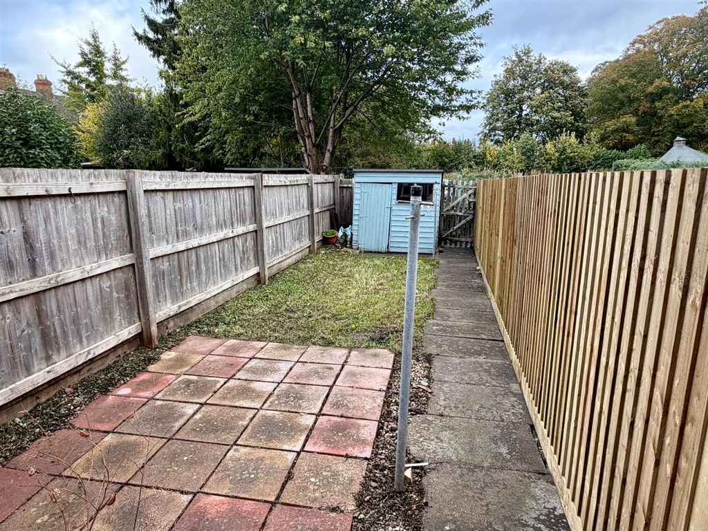 Property photo 3 of 13
