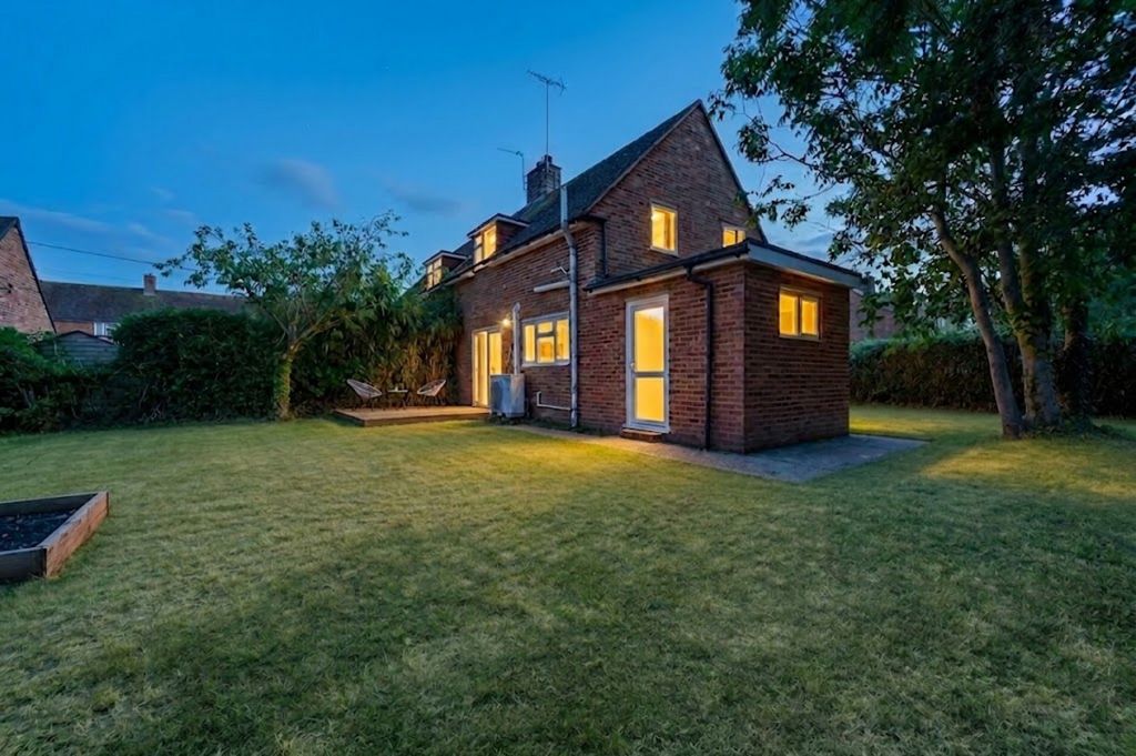 Property photo 1 of 23