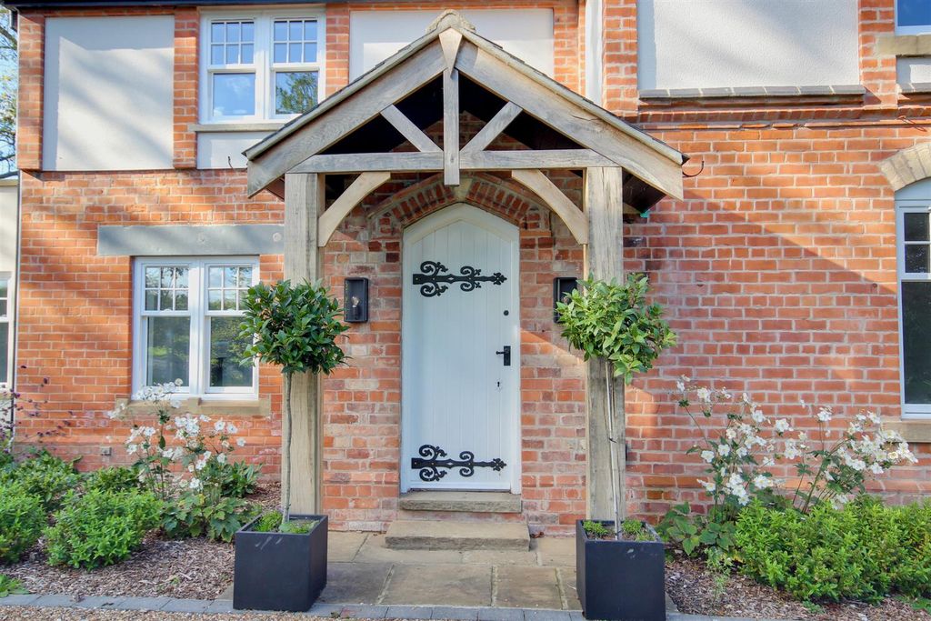 Property photo 3 of 8 A Fitting Entrance