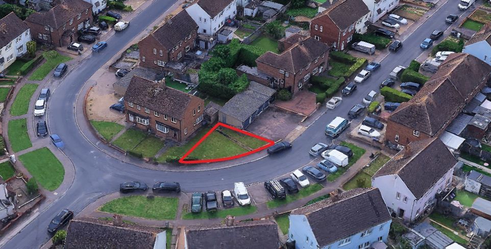 Property photo 1 of 2