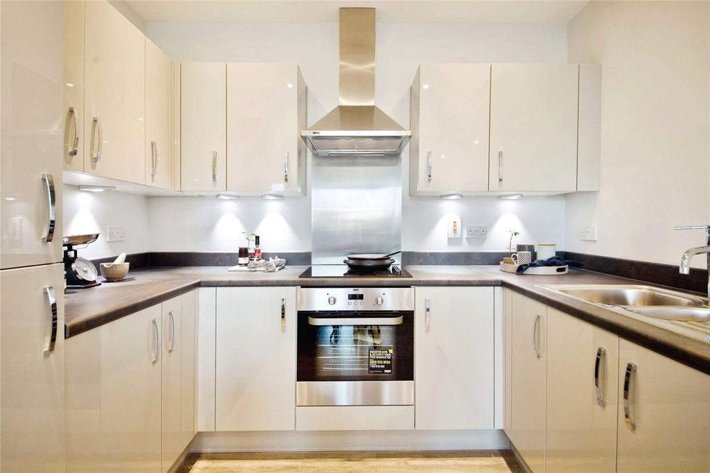 Property photo 2 of 12 Picture No. 05