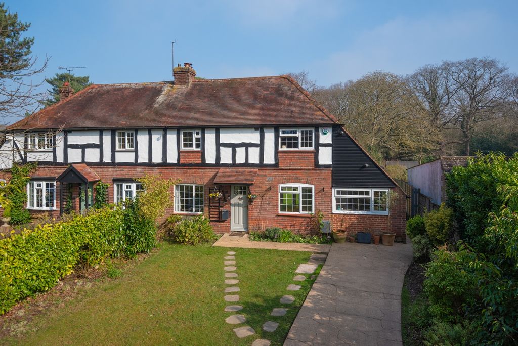 Property photo 1 of 26 4948850