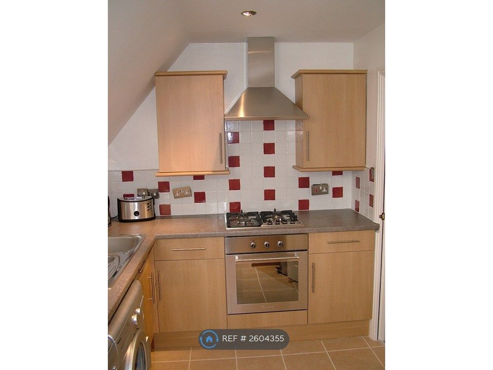 Property photo 2 of 5