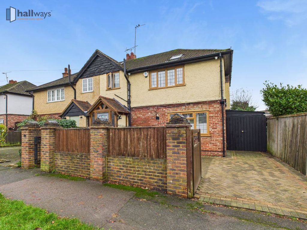 Property photo 1 of 16