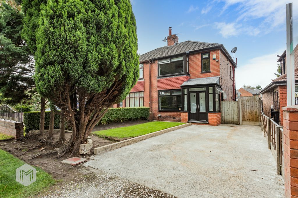 Property photo 1 of 17 Picture No. 11