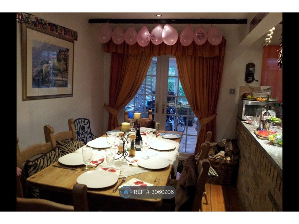 Property photo 2 of 9 Dinning Room