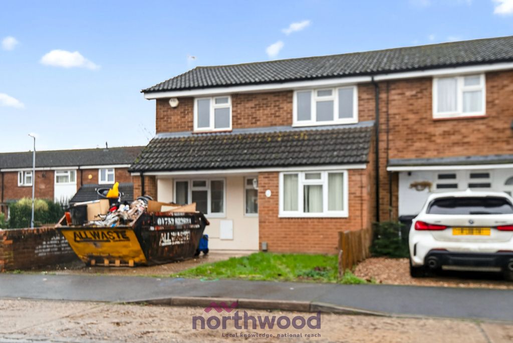 Additional image 25 of 3 bed end terrace house to rentReeve Road, Holyport SL6