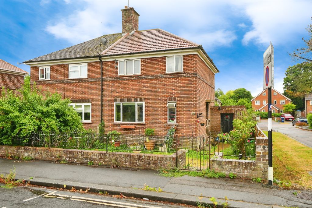 Property photo 1 of 9
