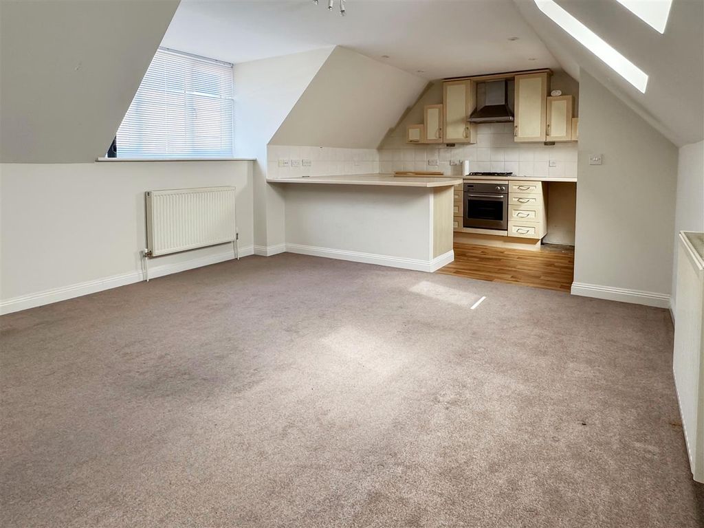 Property photo 3 of 8 Img_4011.Jpg