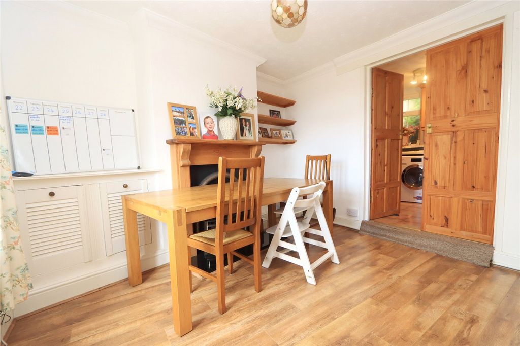 Property photo 3 of 10 Dining Room