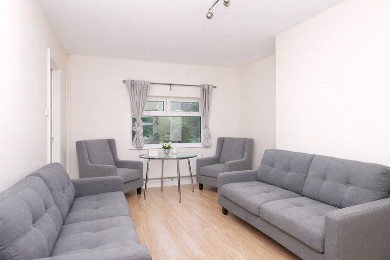 Property photo 2 of 10 Photo 14