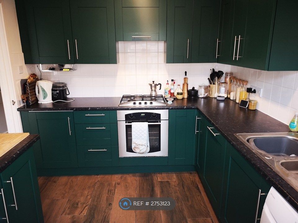 Property photo 3 of 16