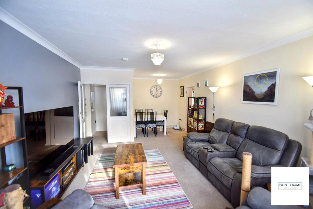 Property photo 2 of 10 Dsc_0132.Jpg