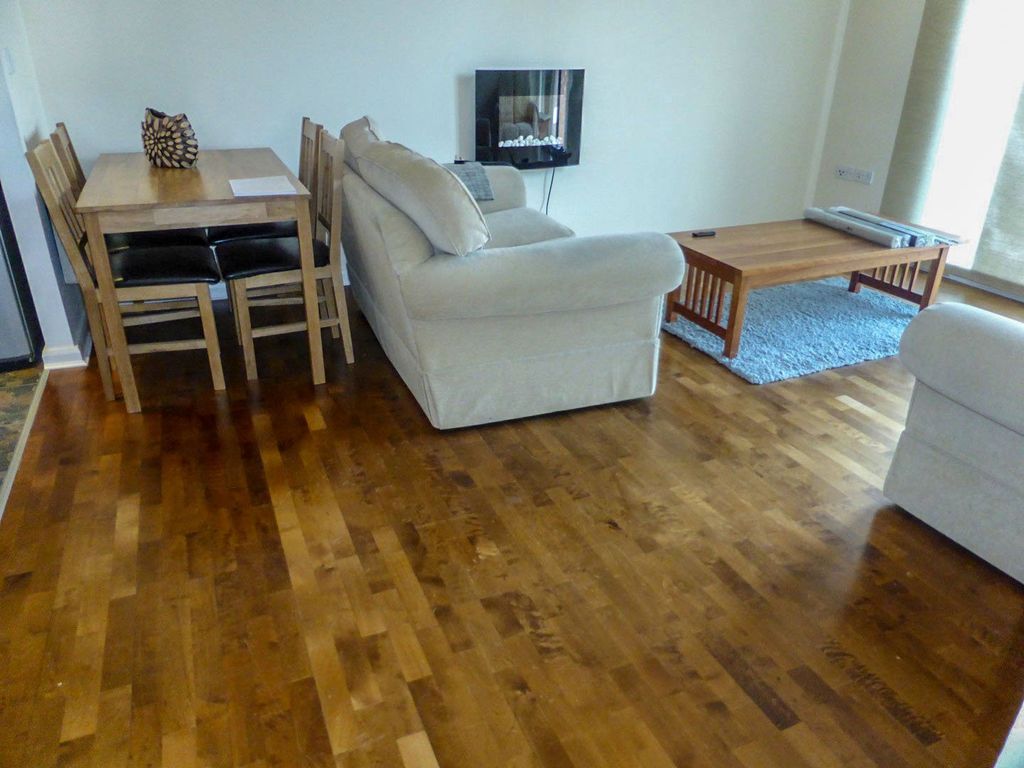 Property photo 3 of 11