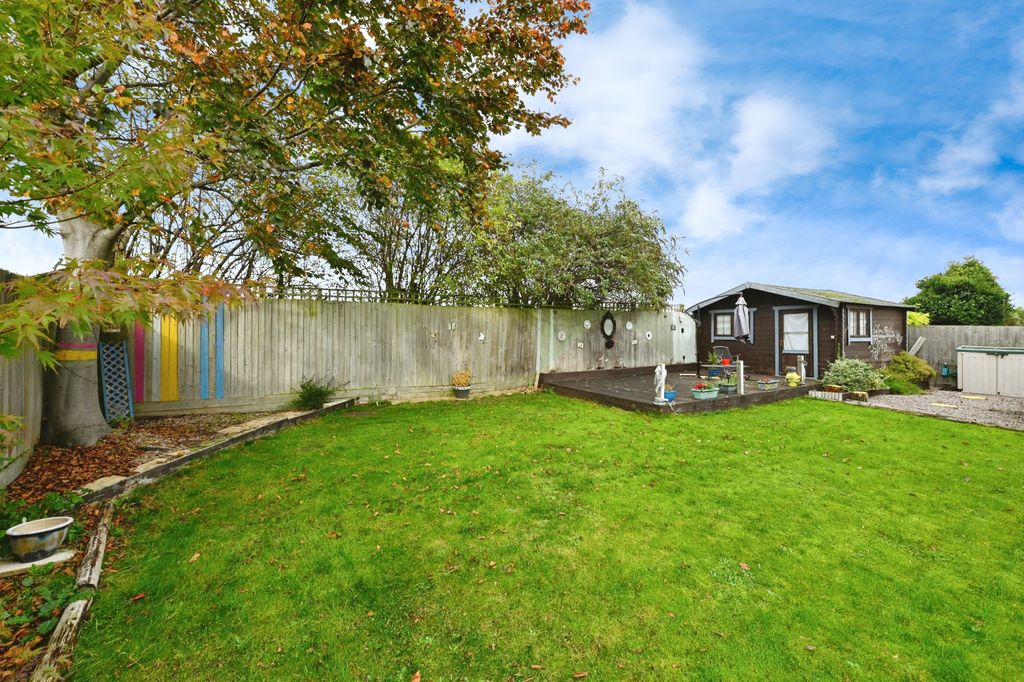 Property photo 2 of 26 26042