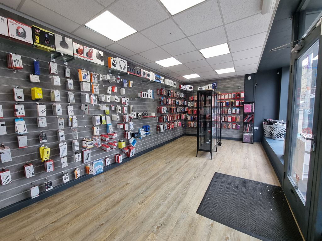 Property photo 3 of 12 20260409_144746