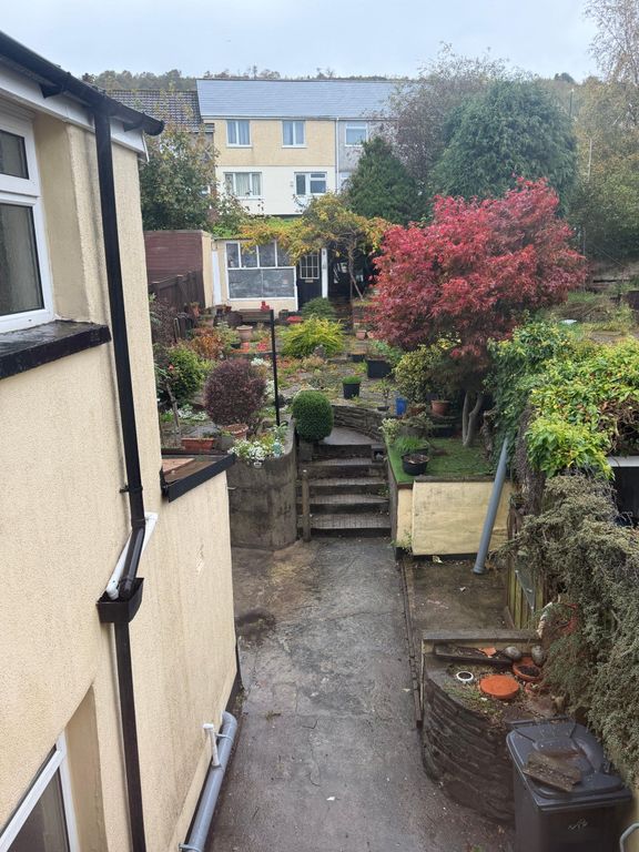 Property photo 2 of 16 Photo 1