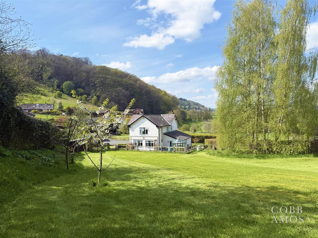 Property photo 2 of 21 2Jpg